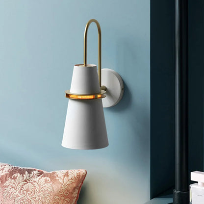 Moderne Wandlamp met Art Deco Touch